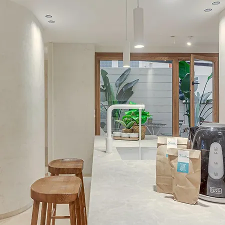 Orzan Deluxe Apartment